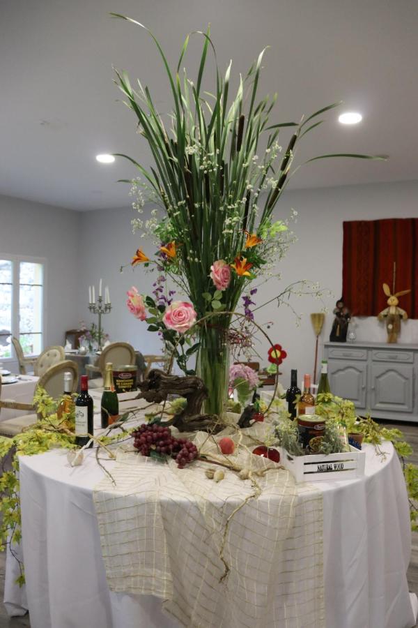 Hotel Restaurant Rose Des Pyrenees Belvianes-et-Cavirac Exteriör bild